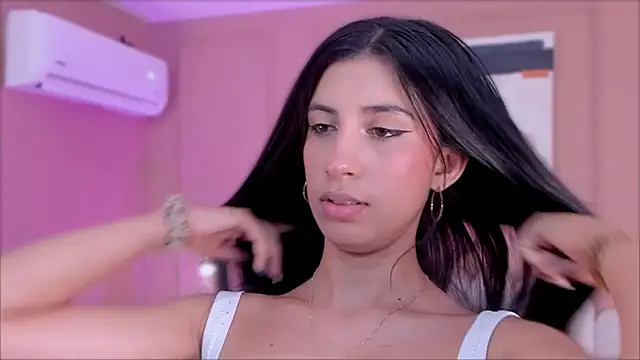 zia cooper online show from February 4, 2026, 6:47 pm