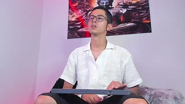 Snapshot of Ethan_Sai___ chatting on February 24, 2025, 11:09 pm Ethan Sai online show from February 24, 2025, 11:09 pm