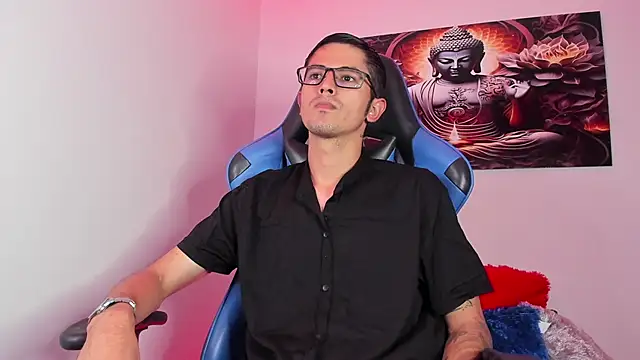 Snapshot of Ethan_Sai___ chatting on February 25, 2025, 5:58 pm Ethan Sai online show from February 25, 2025, 5:58 pm