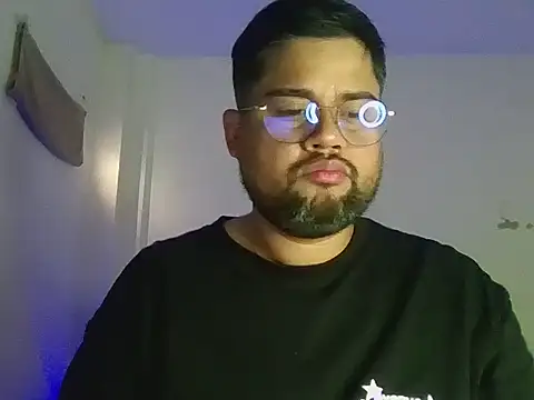Snapshot of GABRIELGARCIA1313 chatting on July 9, 2026, 4:33 pm GABRIELGARCIA1313 online show from July 9, 2026, 4:33 pm