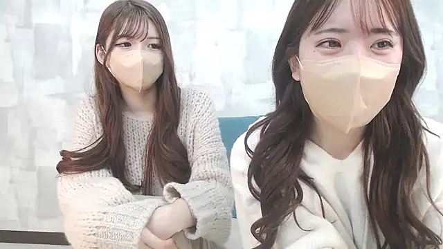 LOVE MOMO LOVE online show from February 6, 2025, 11:32 am