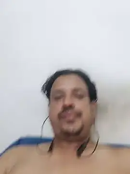 Snapshot of Raj1043 chatting on January 2, 2025, 9:33 am Raj1043 online show from January 2, 2025, 9:33 am