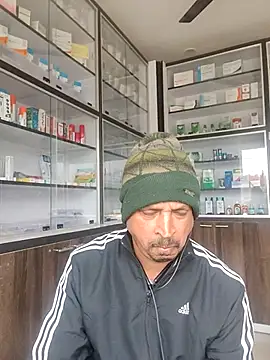 Raj1043 online show from December 20, 2025, 6:09 am