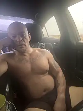 EatMyCake831 online show from September 29, 2025, 3:50 pm