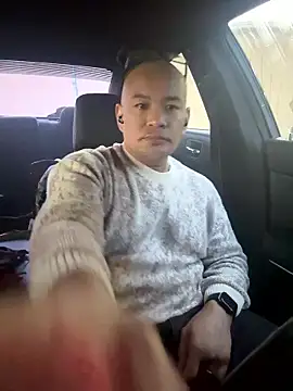 EatMyCake831 online show from January 10, 2026, 5:04 pm