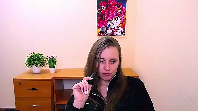  Nicole new online show from February 26, 2025, 3:52 pm