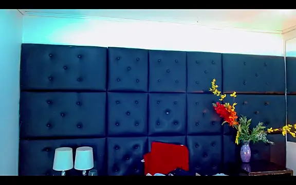 Isalombardi online show from April 3, 2026, 2:31 am