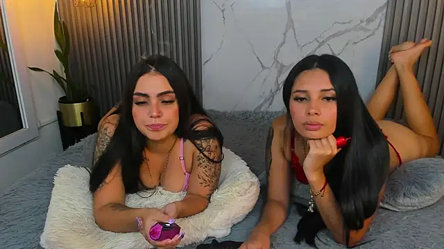 Snapshot of caliope_coralki chatting on January 13, 2025, 7:21 pm caliope coralki online show from January 13, 2025, 7:21 pm