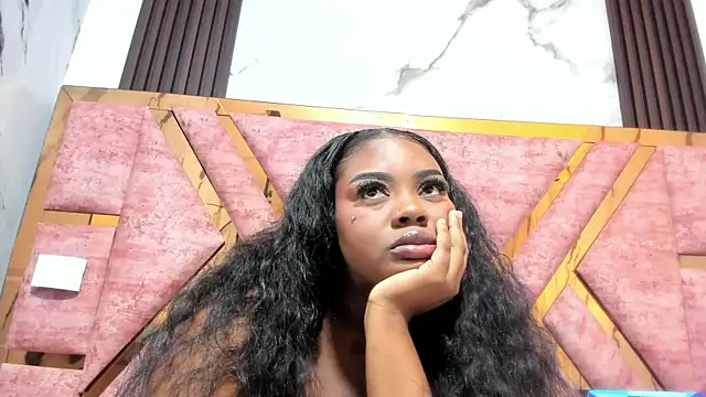 mia alvares online show from April 8, 2026, 11:32 am