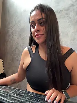 Snapshot of amorinha99 chatting on May 26, 2026, 5:42 pm amorinha99 online show from May 26, 2026, 5:42 pm