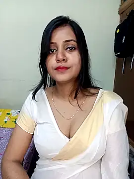 Snapshot of Miss-Riyasingh chatting on February 1, 2026, 5:44 pm Miss-Riyasingh online show from February 1, 2026, 5:44 pm