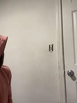 honeybrow online show from December 14, 2024, 6:02 am