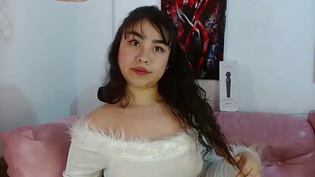 Snapshot of hinataleecs chatting on November 30, 2025, 6:56 pm hinataleecs online show from November 30, 2025, 6:56 pm