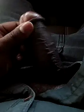 Snapshot of Mmm992170 chatting on January 25, 2025, 11:44 am Mmm992170 online show from January 25, 2025, 11:44 am