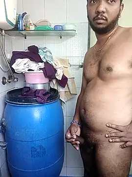 Mmm992170 online show from April 7, 2026, 7:20 am