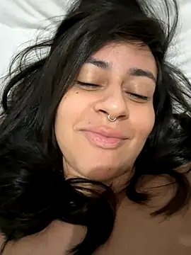 Snapshot of Blue_butterfly chatting on September 14, 2025, 10:25 am Blue butterfly online show from September 14, 2025, 10:25 am