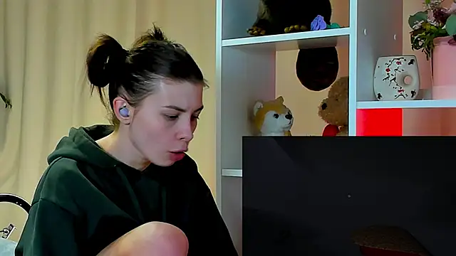 Snapshot of callmetori chatting on December 17, 2024, 11:06 am callmetori online show from December 17, 2024, 11:06 am