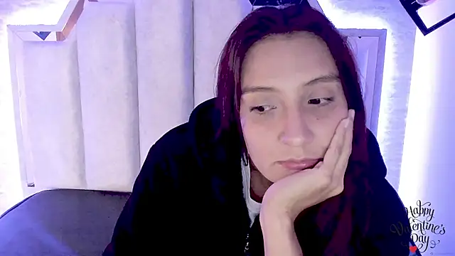  alaia collway  online show from February 15, 2025, 11:50 am