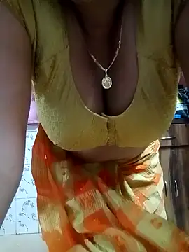 jiyahot1432 online show from February 3, 2025, 6:28 pm