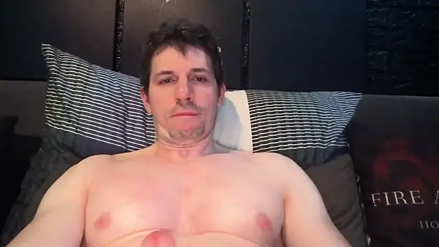 dreamwallker21 online show from March 28, 2026, 8:47 am