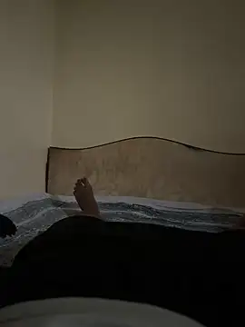 Snapshot of Shona5768 chatting on October 5, 2025, 9:18 am Shona5768 online show from October 5, 2025, 9:18 am