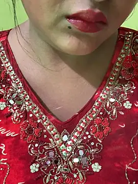 Snapshot of Ayesha_mahi chatting on July 15, 2026, 7:02 am Ayesha mahi online show from July 15, 2026, 7:02 am