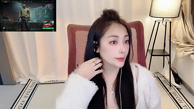Snapshot of Daisy-77 chatting on May 23, 2026, 11:58 am Daisy-77 online show from May 23, 2026, 11:58 am
