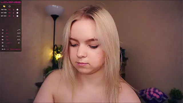 ZaraCreedon online show from March 8, 2025, 1:28 am