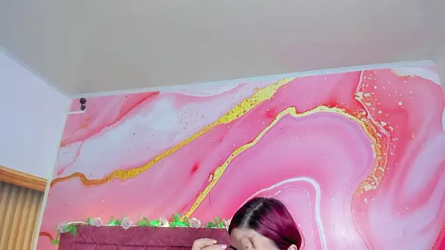 Daisy  rose online show from February 9, 2026, 3:10 am