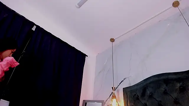 Snapshot of annyvans chatting on February 25, 2026, 11:31 am annyvans online show from February 25, 2026, 11:31 am