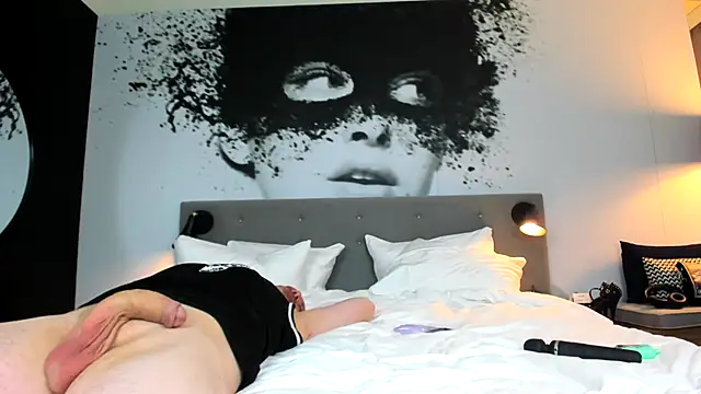 Snapshot of Purple_Coffin666 chatting on May 23, 2026, 7:29 pm Purple Coffin666 online show from May 23, 2026, 7:29 pm