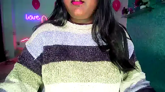 expression queen online show from February 23, 2025, 6:56 pm