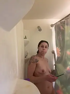 SunnyRays69 online show from March 6, 2026, 8:27 pm