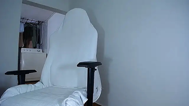 diamond black00 online show from February 28, 2025, 7:46 pm