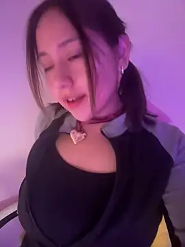 Snapshot of kittyfresita chatting on January 21, 2025, 10:30 pm kittyfresita online show from January 21, 2025, 10:30 pm