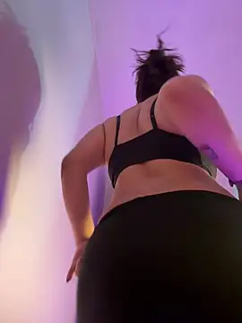 Snapshot of kittyfresita chatting on January 30, 2025, 9:47 am kittyfresita online show from January 30, 2025, 9:47 am