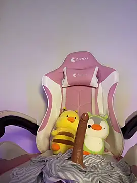 Snapshot of kittyfresita chatting on February 6, 2025, 7:24 am kittyfresita online show from February 6, 2025, 7:24 am