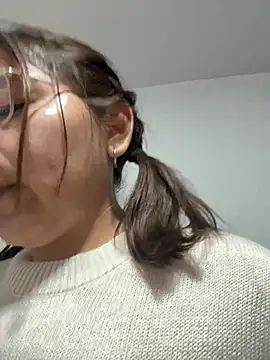 Snapshot of kittyfresita chatting on February 20, 2025, 1:14 am kittyfresita online show from February 20, 2025, 1:14 am