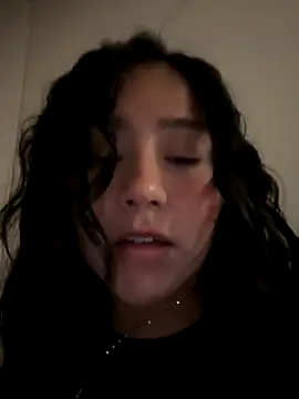 Snapshot of kittyfresita chatting on September 26, 2025, 2:26 am kittyfresita online show from September 26, 2025, 2:26 am