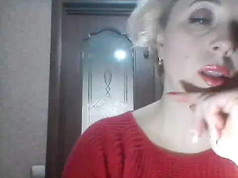 Snapshot of SweetCandy356 chatting on February 28, 2025, 1:03 pm SweetCandy356 online show from February 28, 2025, 1:03 pm