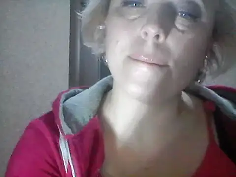 Snapshot of SweetCandy356 chatting on March 15, 2025, 6:43 pm SweetCandy356 online show from March 15, 2025, 6:43 pm