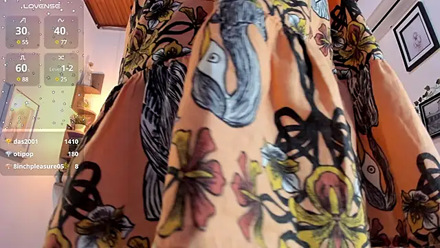 savagequeenbee7 online show from December 14, 2024, 7:36 pm