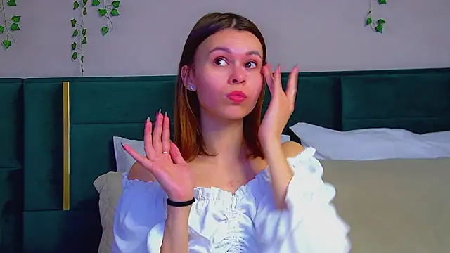 Snapshot of PollyLanders chatting on March 1, 2025, 6:21 pm PollyLanders online show from March 1, 2025, 6:21 pm