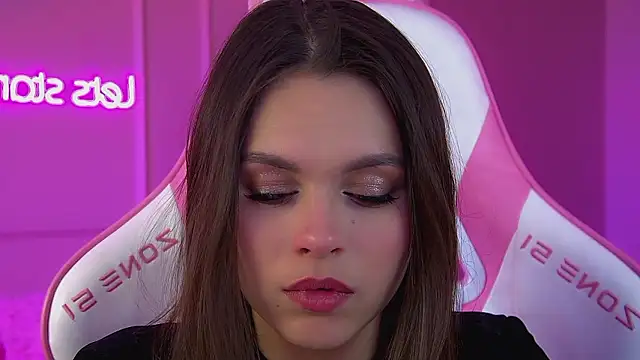 PollyLanders online show from March 6, 2026, 6:59 pm