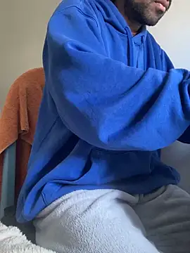 Snapshot of Lucascacaca chatting on February 2, 2026, 1:10 pm Lucascacaca online show from February 2, 2026, 1:10 pm