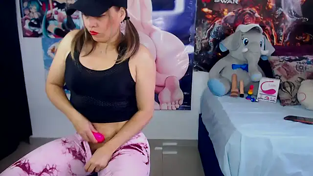 Snapshot of conejita_hotxxx chatting on January 23, 2025, 4:37 pm conejita hotxxx online show from January 23, 2025, 4:37 pm