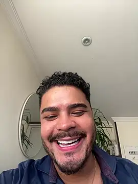 thiagowes online show from July 15, 2026, 10:37 pm