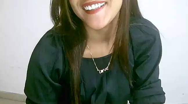 Snapshot of collage_hoty chatting on January 24, 2025, 1:45 am collage hoty online show from January 24, 2025, 1:45 am