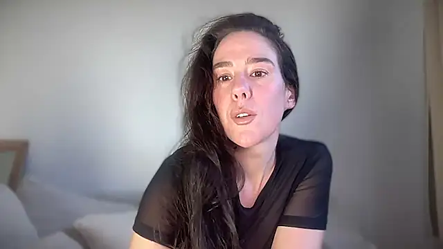 Snapshot of MilkyHoneyLullabies chatting on September 12, 2025, 12:27 pm MilkyHoneyLullabies online show from September 12, 2025, 12:27 pm