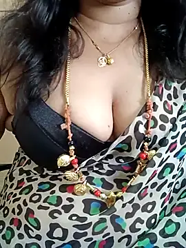 gaurika18 online show from March 15, 2025, 5:19 am